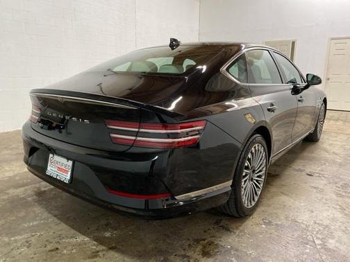 2024 Genesis Electrified G80 Advanced