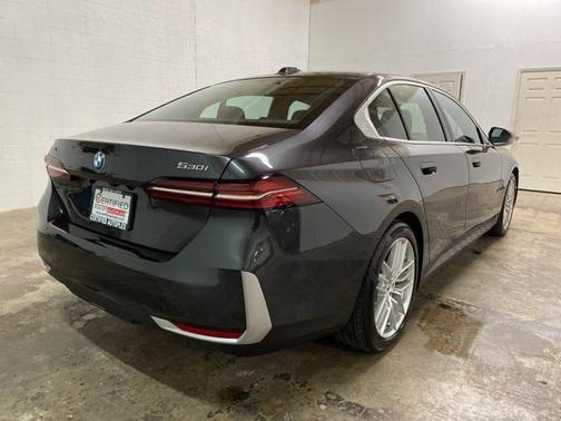 2025 BMW 530 xDrive