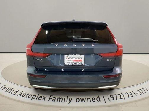 Denim Blue Metallic 2025 Volvo V60 Cross Country Plus, B5 AWD Gas (mild hybrid)