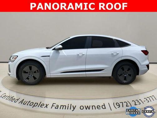 Glacier White Metallic 2024 Audi Q8 e-tron Premium