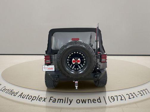 Granite Crystal Metallic Clearcoat 2017 Jeep Wrangler Unlimited Sport