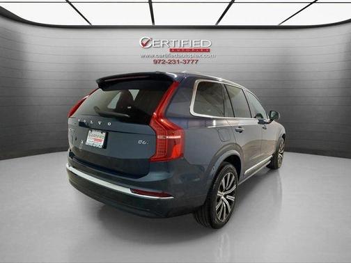 2025 Volvo XC90 B6 Plus 7-Seater