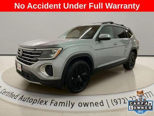 Silver Mist Metallic 2024 Volkswagen Atlas 2.0T SE w/Technology 4MOTION