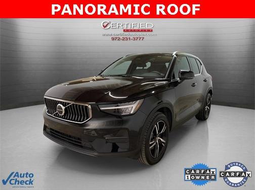 2025 Volvo XC40 B5 Core Bright Theme