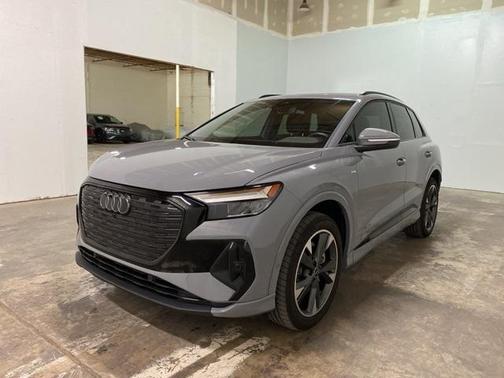 2024 Audi Q4 e-tron Premium Plus 50 quattro