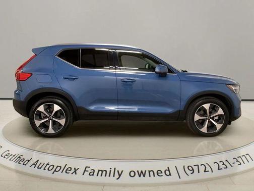 Blue Metallic 2025 Volvo XC40 B5 Plus Bright Theme