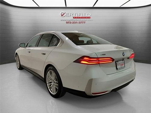 2024 BMW 530 i xDrive