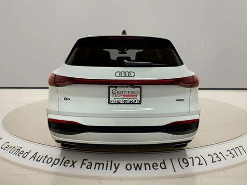 2025 Audi Q5 Premium TFSI quattro S tronic