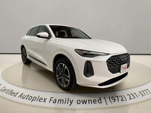 2025 Audi Q5 Premium TFSI quattro S tronic