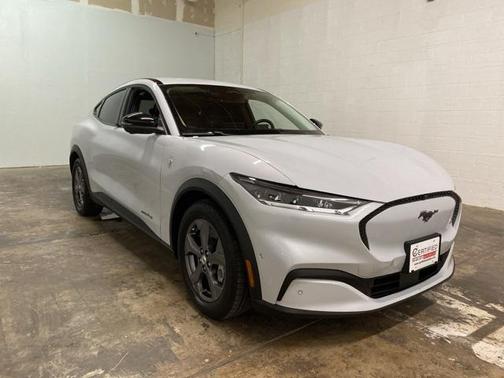 2023 Ford Mustang Mach-E Select