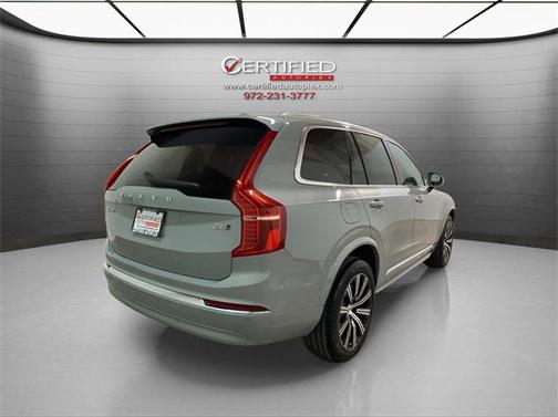 2025 Volvo XC90 B6 Plus 7-Seater
