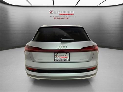 2023 Audi e-tron Premium Plus quattro