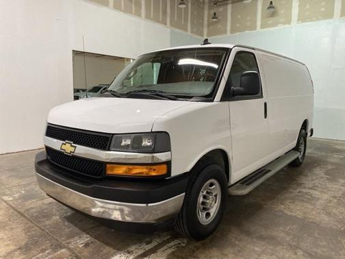 2023 Chevrolet Express 2500 RWD 2500 Regular Wheelbase WT