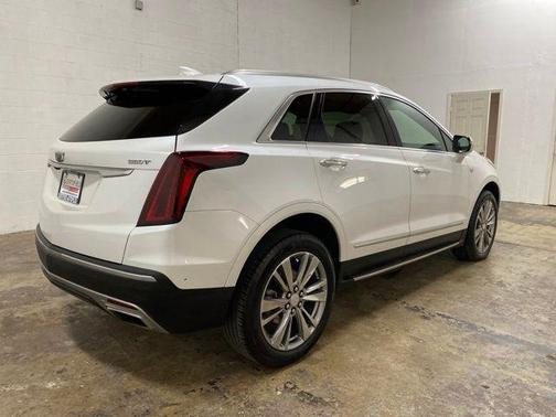 Crystal White Tricoat 2023 Cadillac XT5 Premium Luxury