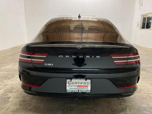 2024 Genesis Electrified G80 Advanced