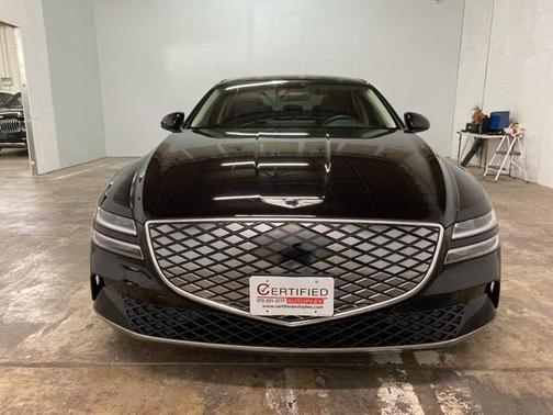 2024 Genesis Electrified G80 Advanced