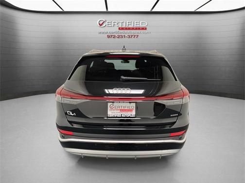 2024 Audi Q4 e-tron Premium Plus 55 quattro