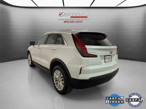 2024 Cadillac XT4 Luxury