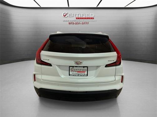 2024 Cadillac XT4 Luxury