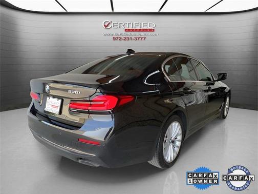 2022 BMW 530 i