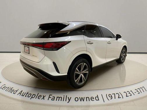 White Pearl 2023 Lexus RX 350 Premium