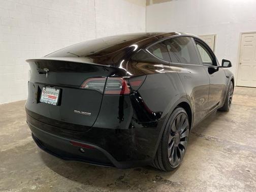 2025 Tesla Model Y Performance Dual Motor All-Wheel Drive