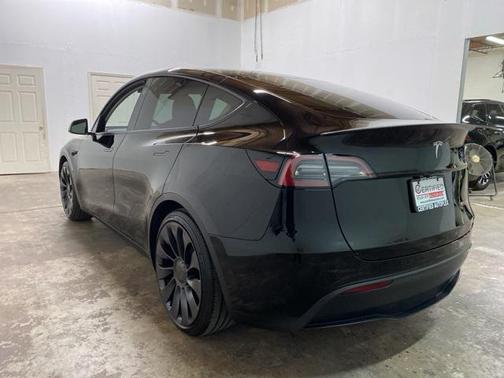 2025 Tesla Model Y Performance Dual Motor All-Wheel Drive