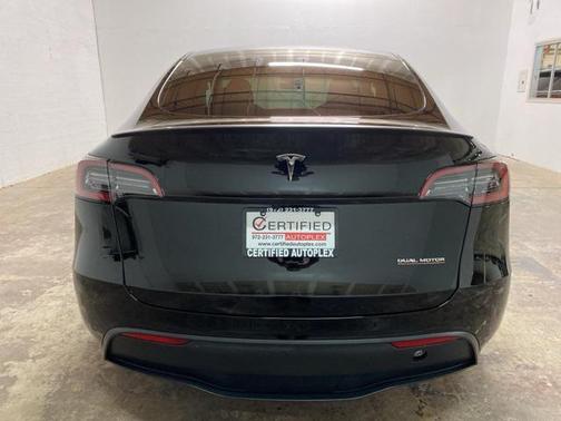 2025 Tesla Model Y Performance Dual Motor All-Wheel Drive