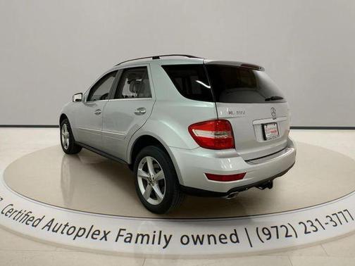 Iridium Silver 2011 Mercedes-Benz M-Class 4MATIC