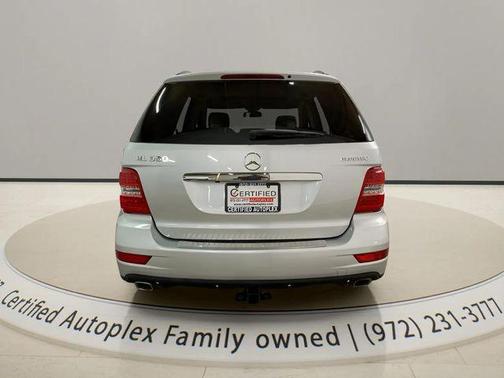 Iridium Silver 2011 Mercedes-Benz M-Class 4MATIC