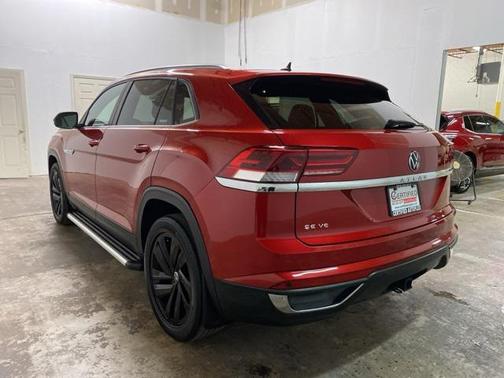 2022 Volkswagen Atlas Cross Sport 3.6L V6 SE w/Technology