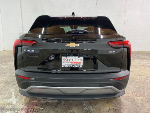 Black 2024 Chevrolet Blazer EV eAWD LT