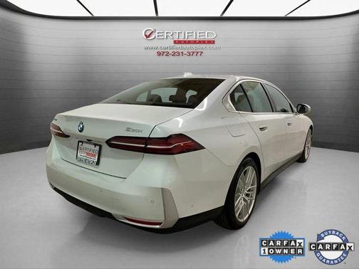 2025 BMW 530 xDrive