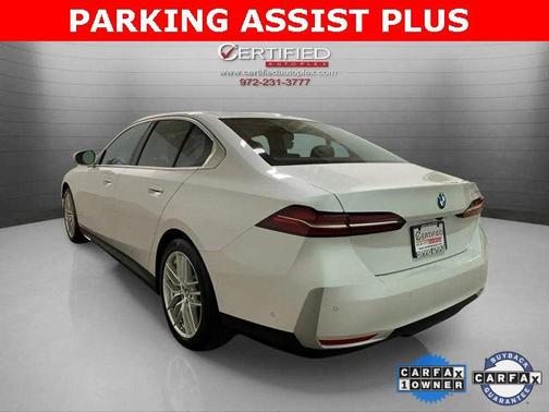 2025 BMW 530 i