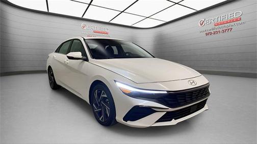 2025 Hyundai ELANTRA Limited