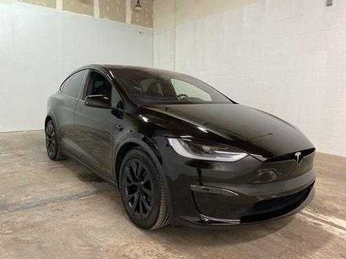 2023 Tesla Model X Standard Range