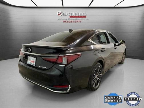 2023 Lexus ES 300h Base