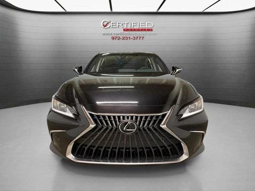 2023 Lexus ES 300h Base