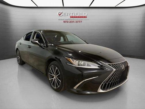 2023 Lexus ES 300h Base