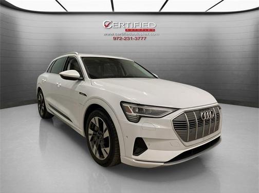 2021 Audi e-tron Premium Plus