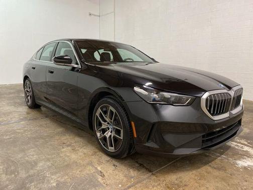 2025 BMW i5 eDrive40