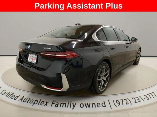 2025 BMW i5 eDrive40