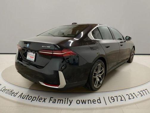 2025 BMW i5 eDrive40