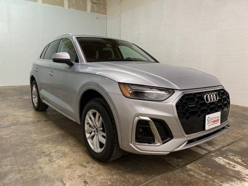 2023 Audi Q5 45 S line Premium