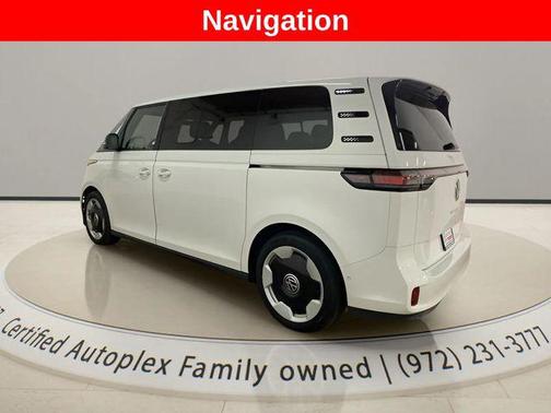Candy White 2025 Volkswagen ID. Buzz Pro S