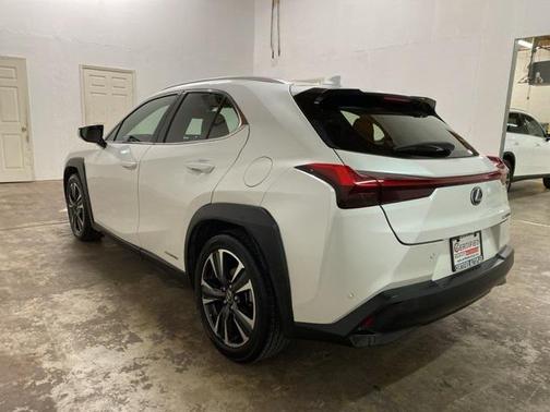 2019 Lexus UX 250h Base