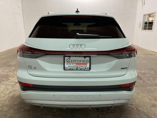 2024 Audi Q4 e-tron Premium Plus 50 quattro