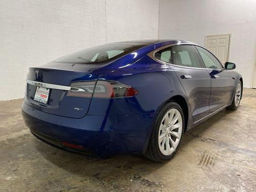 2018 Tesla Model S 75D