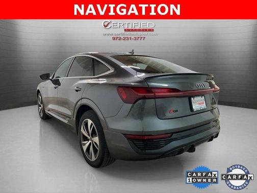 2024 Audi Q8 e-tron Premium Plus