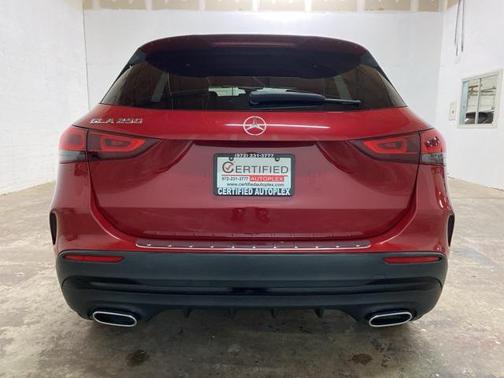 2021 Mercedes-Benz GLA 250 Base 4MATIC